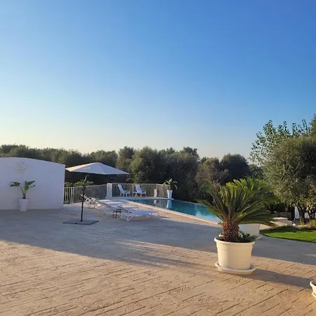Holiday home Trullo Il Gelso